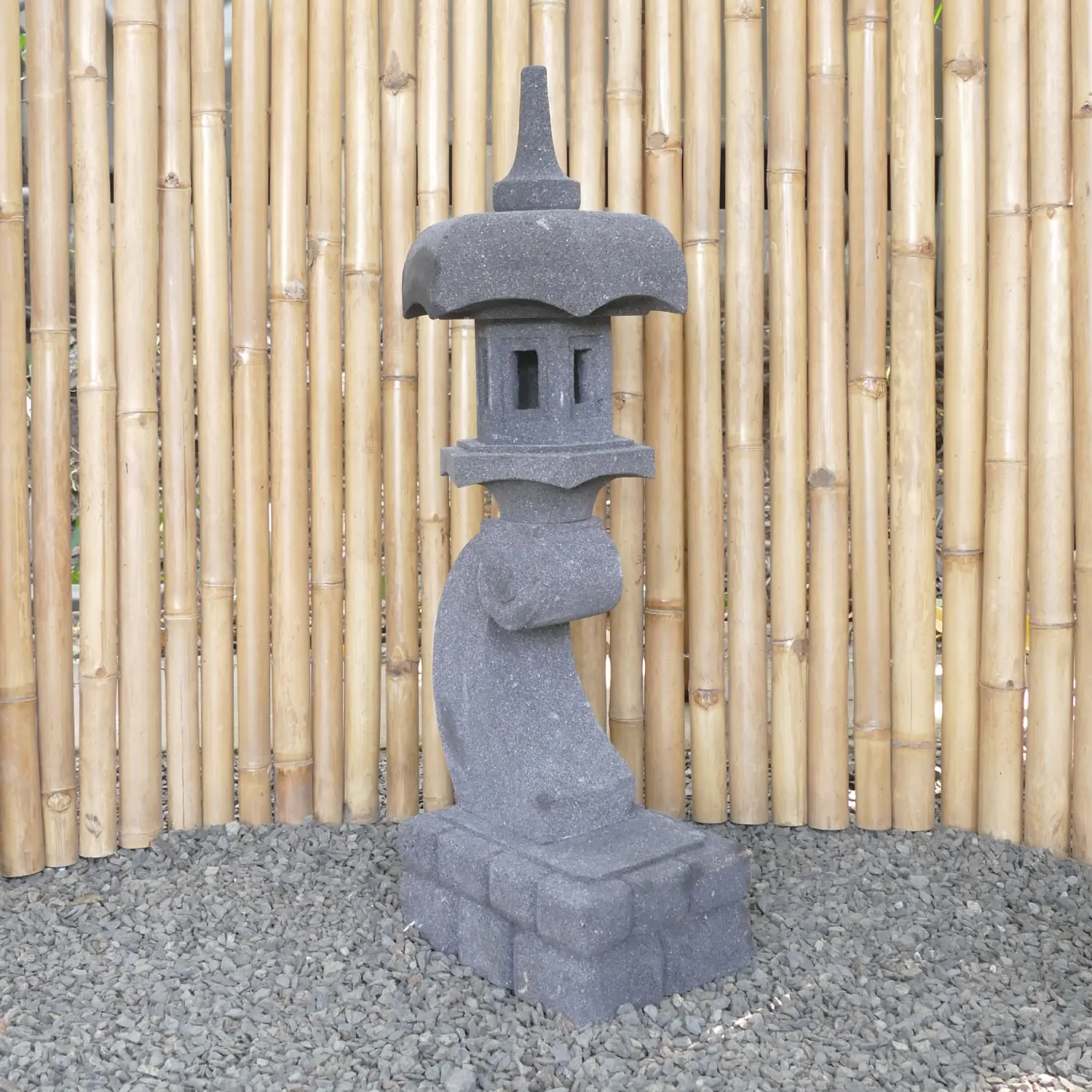  Product image 4 of the product “Japanese style Garden Lantern, made from Andesit Stone. Multipart. 90 cm Height, Roof is 30 cm width. ”